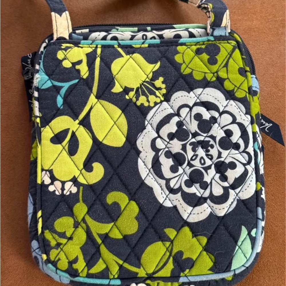 Vera Bradley Navy and Lime Quilted Crossbody Bag - Picture 2 of 5